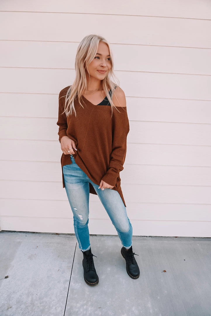 La Miel Dakota V Neck Sweater 20 La Miel Dakota V Neck Sweater