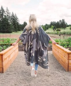 Urbanista Midnight In Paradise Kimono New Arrivals