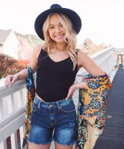 Urbanista Outerwear Pretty Petals Kimono 17 Urbanista Outerwear Pretty Petals Kimono