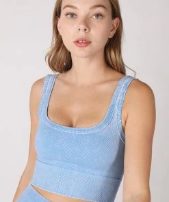 NikiBiki Chevron Ribbed Crop Tank
