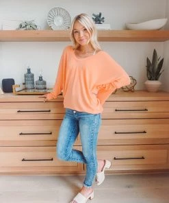 Charlotte Avery V Neck Dolman