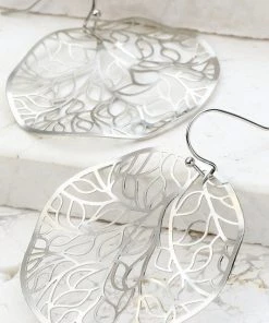 Sublime Clothing Boutique Metal Filigree Circle Earring