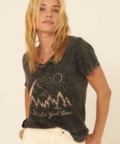 Promesa Tops Nothin’ But Good Times Tee