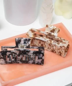 Kitsch Jumbo Open Shape Claw Clip