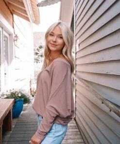 Charlotte Avery V Neck Dolman