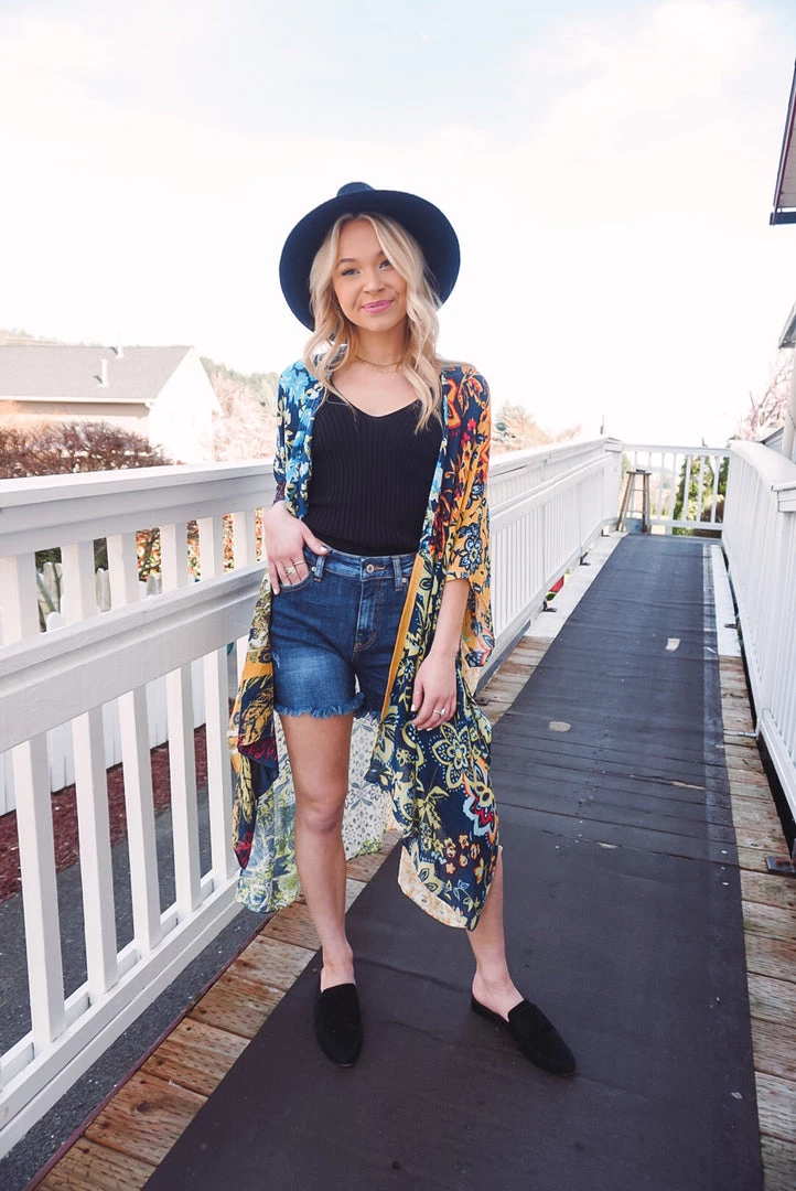 Urbanista Outerwear Pretty Petals Kimono 7 Urbanista Outerwear Pretty Petals Kimono