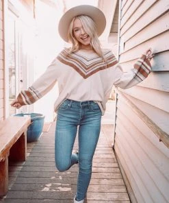 Promesa Style Agenda Sweater