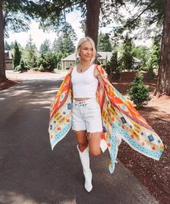 Urbanista Western Girl Kimono