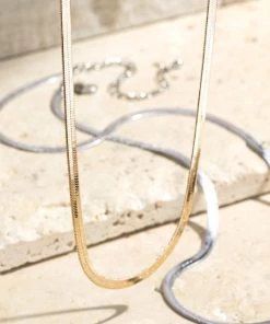 Urbanista Mini Snake Chain Necklace Accessories