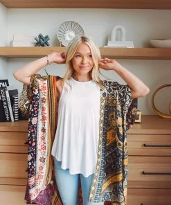 Urbanista Hermosa Beach Kimono New Arrivals 9 Urbanista Hermosa Beach Kimono New Arrivals