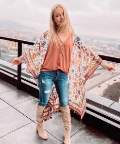 Urbanista Sweeping Florals Kimono Outerwear