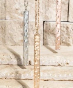 Urbanista Hammered Metal Bar Pendant Necklace