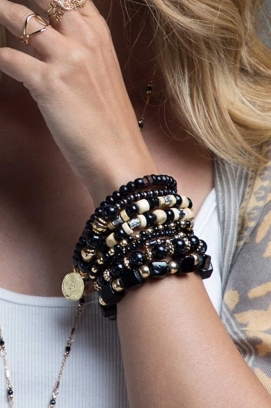 Urbanista Accessories Favorite Charm Bracelet Stack 8 Urbanista Accessories Favorite Charm Bracelet Stack