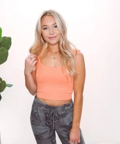 NikiBiki Chevron Ribbed Crop Tank