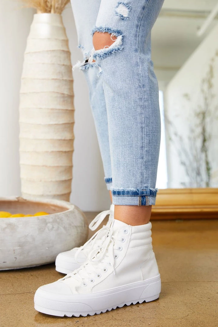 Kancan Bottoms Amie High Rise Boyfriend Jeans 6 Kancan Bottoms Amie High Rise Boyfriend Jeans