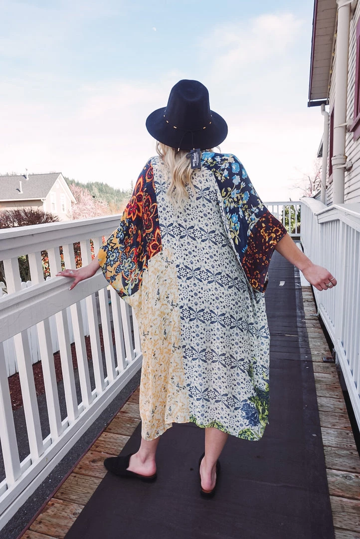 Urbanista Outerwear Pretty Petals Kimono 10 Urbanista Outerwear Pretty Petals Kimono