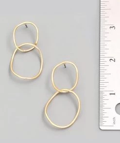 Sublime Clothing Boutique Warped Circle Link Dangle Earring Accessories