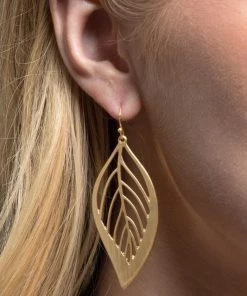 Urbanista Filigree Leaf Dangle Earring Accessories
