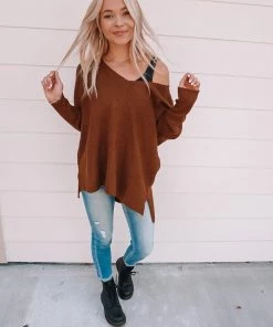 La Miel Dakota V Neck Sweater 54 La Miel Dakota V Neck Sweater