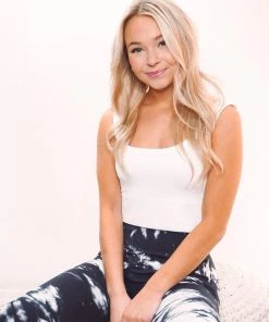 NikiBiki Chevron Ribbed Crop Tank