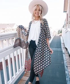 Urbanista Outerwear Berlin Ruana