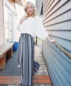 La Miel Love Swept Blouse