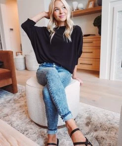 Charlotte Avery Half Sleeve Dolman Sweater 33 Charlotte Avery Half Sleeve Dolman Sweater