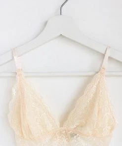 Anenome Kit Lace Bralette