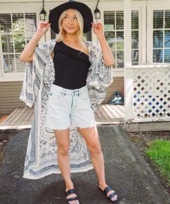 Urbanista Outerwear Sand & Salt Kimono