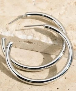 Urbanista Accessories Everyday Chic Hoop Earrings