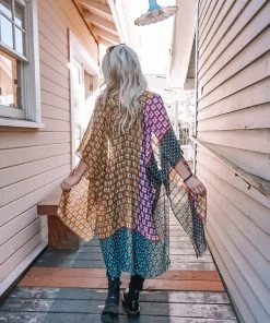 Urbanista Outerwear Berlin Ruana