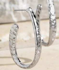 Urbanista Subtle Chic Hoop Earrings Accessories